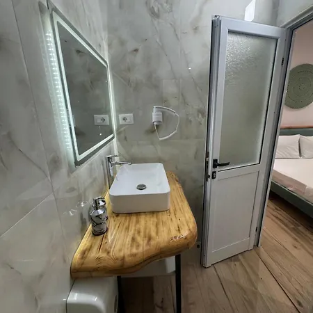 Villa Verde Vlore מלון דירות *